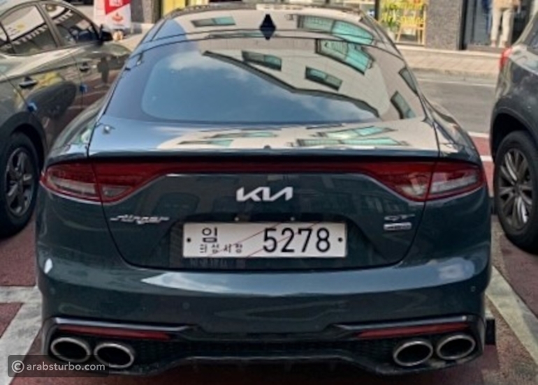 ستينجر 2021 بشعار كيا الجديد في صور تثير الشكوك حول صحتها